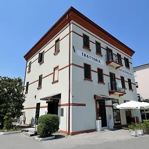 Otel Autoespresso Venice - Atika & Atif