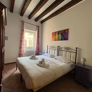 Apartament Residenza Montecchi